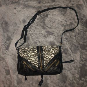 Element crossbody purse